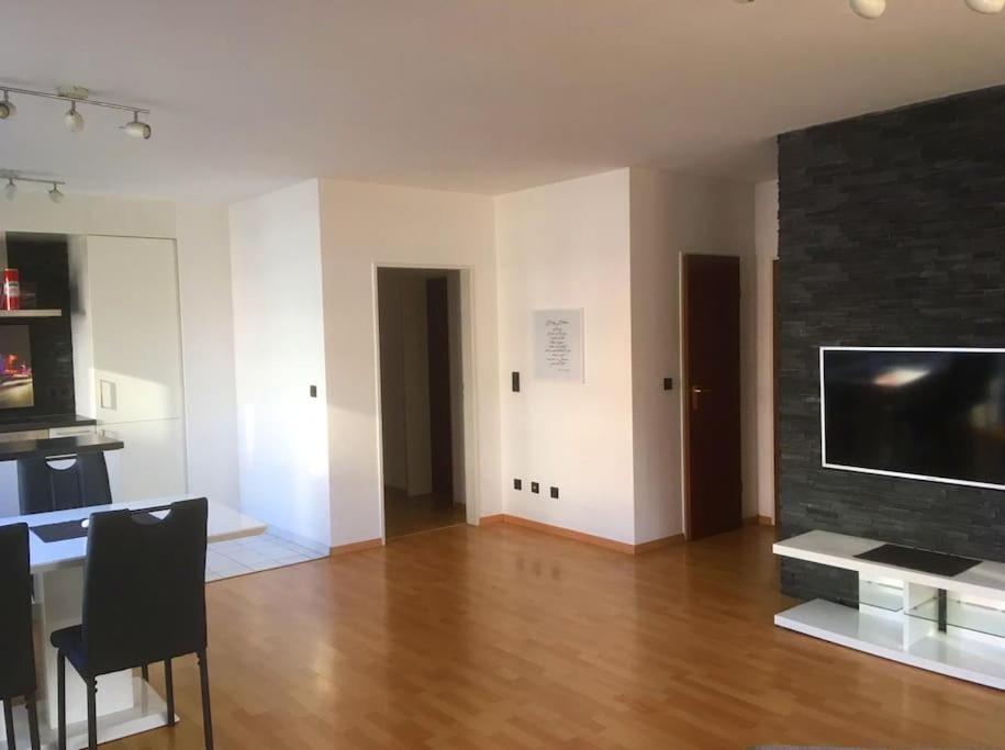 4 Zimmer Wohnung Mit 6 Betten Nahe Hamburg Glinde  Esterno foto